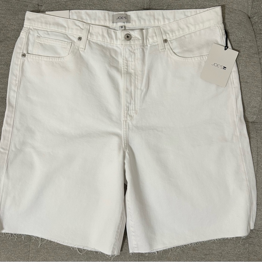 Joe's Jeans Men’s Crisp White Denim frayed hem Shorts